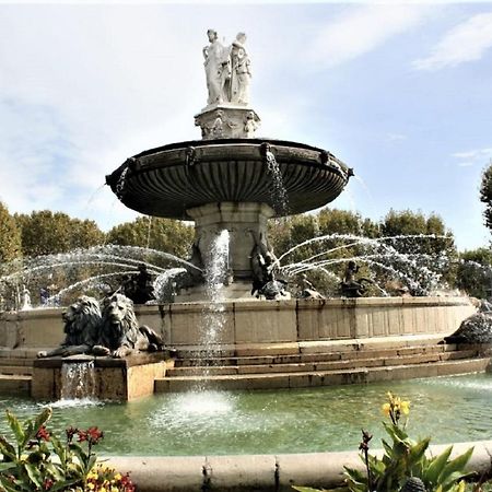 Augustins Fountain Studio Cosy Aix Centre Historique A 3 Minutes De Cours Mirabeau -Wifi-Smart Tv-Rue Calme Aix-en-Provence Eksteriør billede
