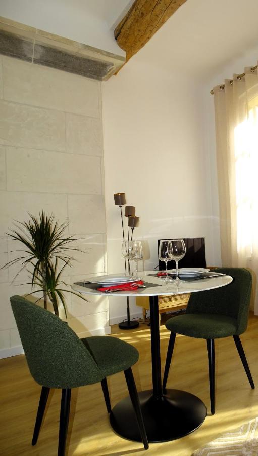 Augustins Fountain Studio Cosy Aix Centre Historique A 3 Minutes De Cours Mirabeau -Wifi-Smart Tv-Rue Calme Aix-en-Provence Eksteriør billede
