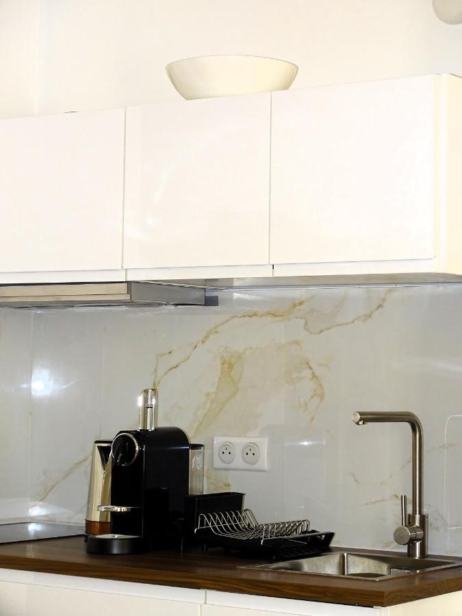 Augustins Fountain Studio Cosy Aix Centre Historique A 3 Minutes De Cours Mirabeau -Wifi-Smart Tv-Rue Calme Aix-en-Provence Eksteriør billede